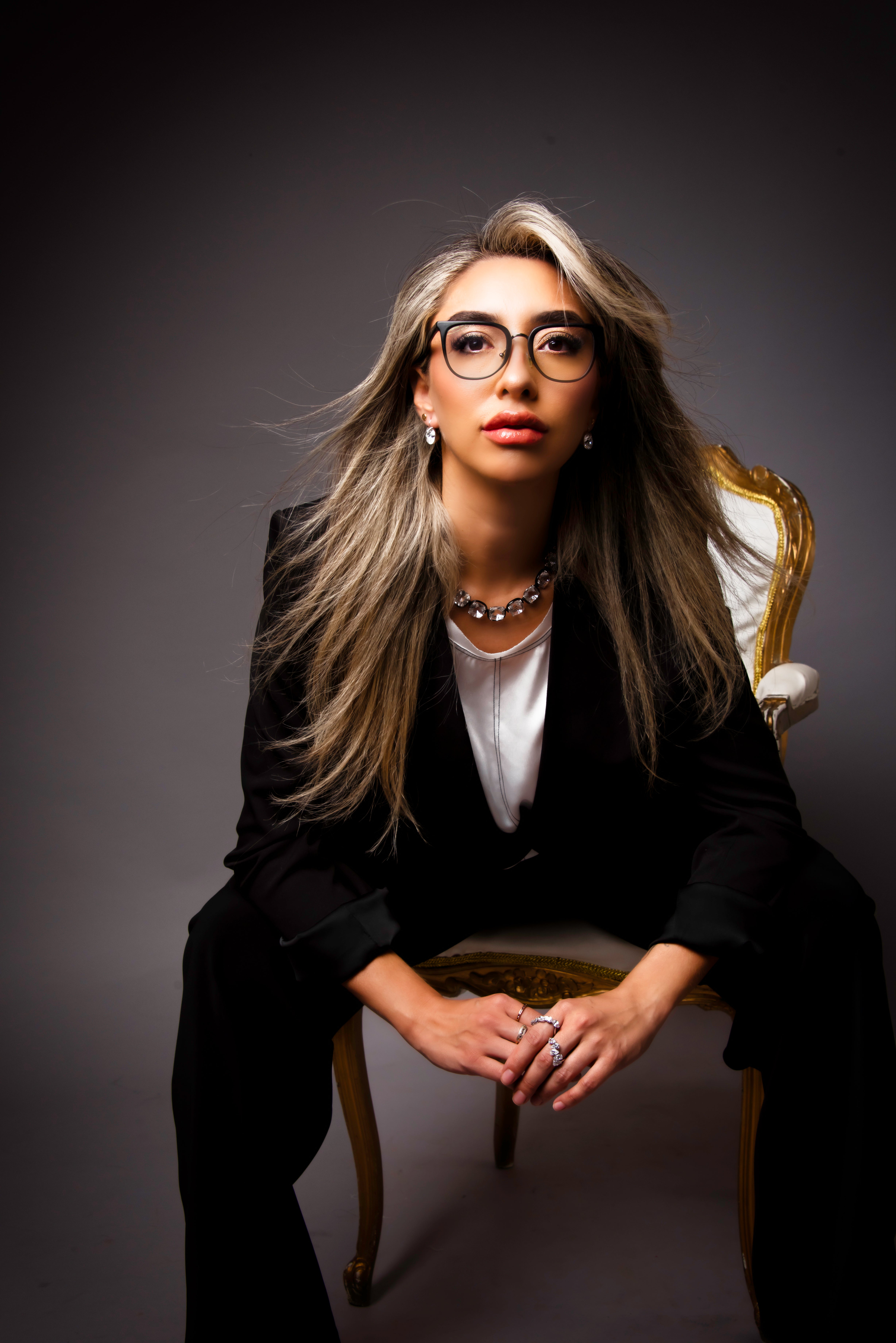 Pamela Mielas — Colorista profesional